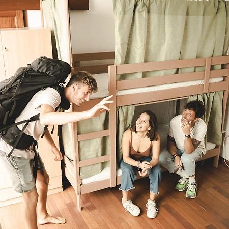 Tamaran House Hostel ลาสปัลมาส เด กรานคานาเรีย ภายนอก รูปภาพ