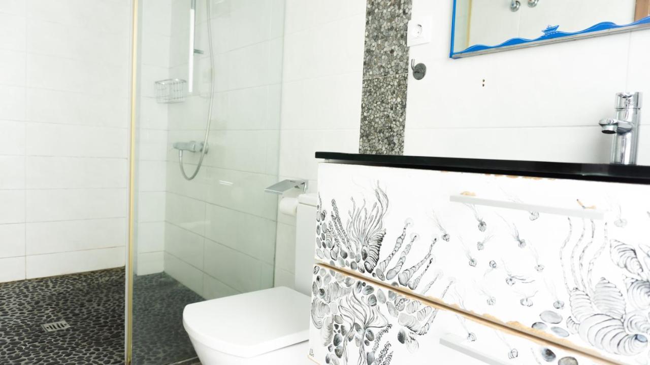 Tamaran House Hostel ลาสปัลมาส เด กรานคานาเรีย ภายนอก รูปภาพ