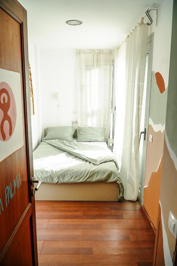 Tamaran House Hostel ลาสปัลมาส เด กรานคานาเรีย ภายนอก รูปภาพ